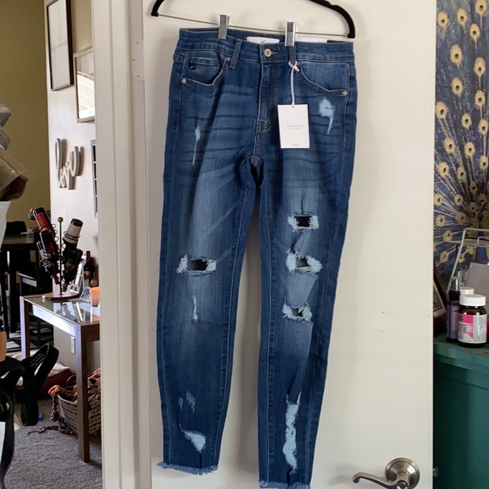 NWT KanCan Kan Can Worldwide Distressed Denim Dark